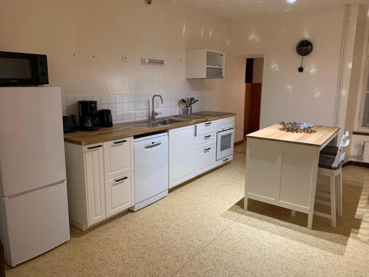Grand Appartement Tout Confort En Plein Coeur D'أربويس المظهر الخارجي الصورة